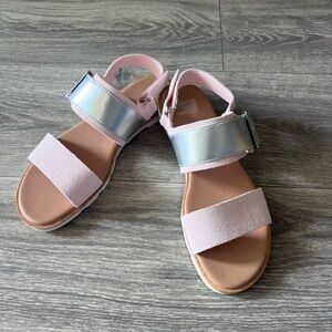 Sorel Women’s Ella Slingback III Sandals
New with tags — Size 8